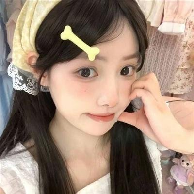 天空中的露西